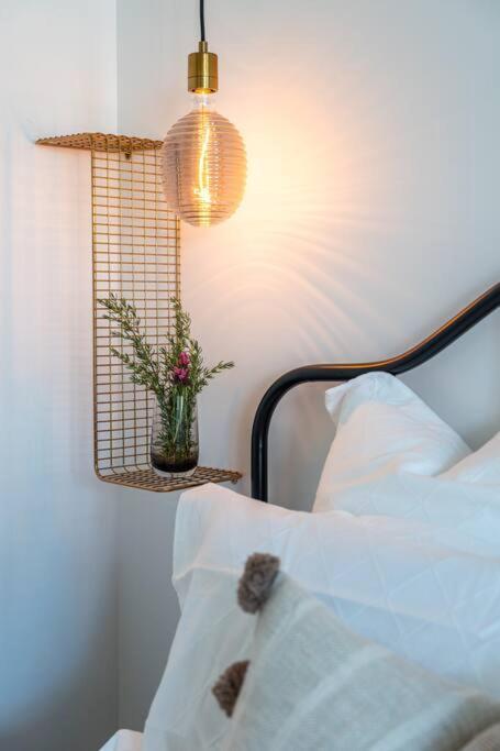 Holiday home Bees Knees Studio, 5 Min To Cbd, Adelaide Airport & Henley Thebarton