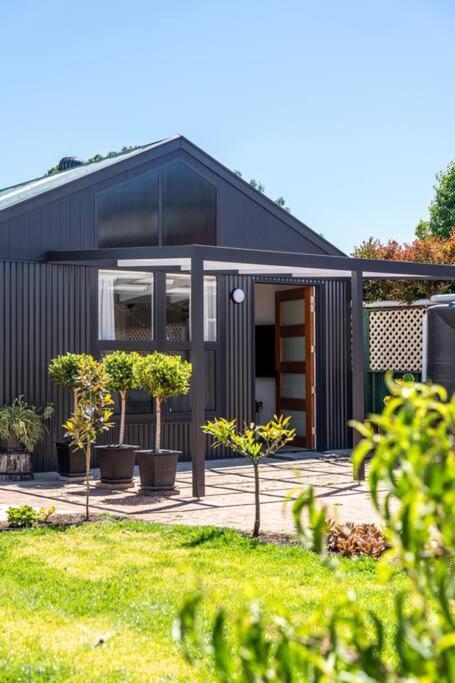 Bees Knees Studio, 5 Min To Cbd, Adelaide Airport & Henley Holiday home