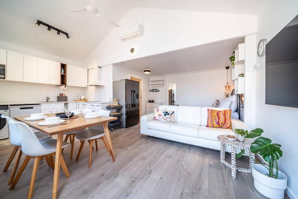 Holiday home Bees Knees Studio, 5 Min To Cbd, Adelaide Airport & Henley Thebarton